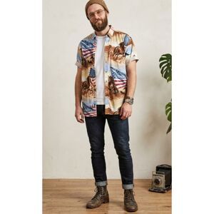 Bit & Bridle Horse Flag Western America Short‎  Sleeve Button Down Size Large